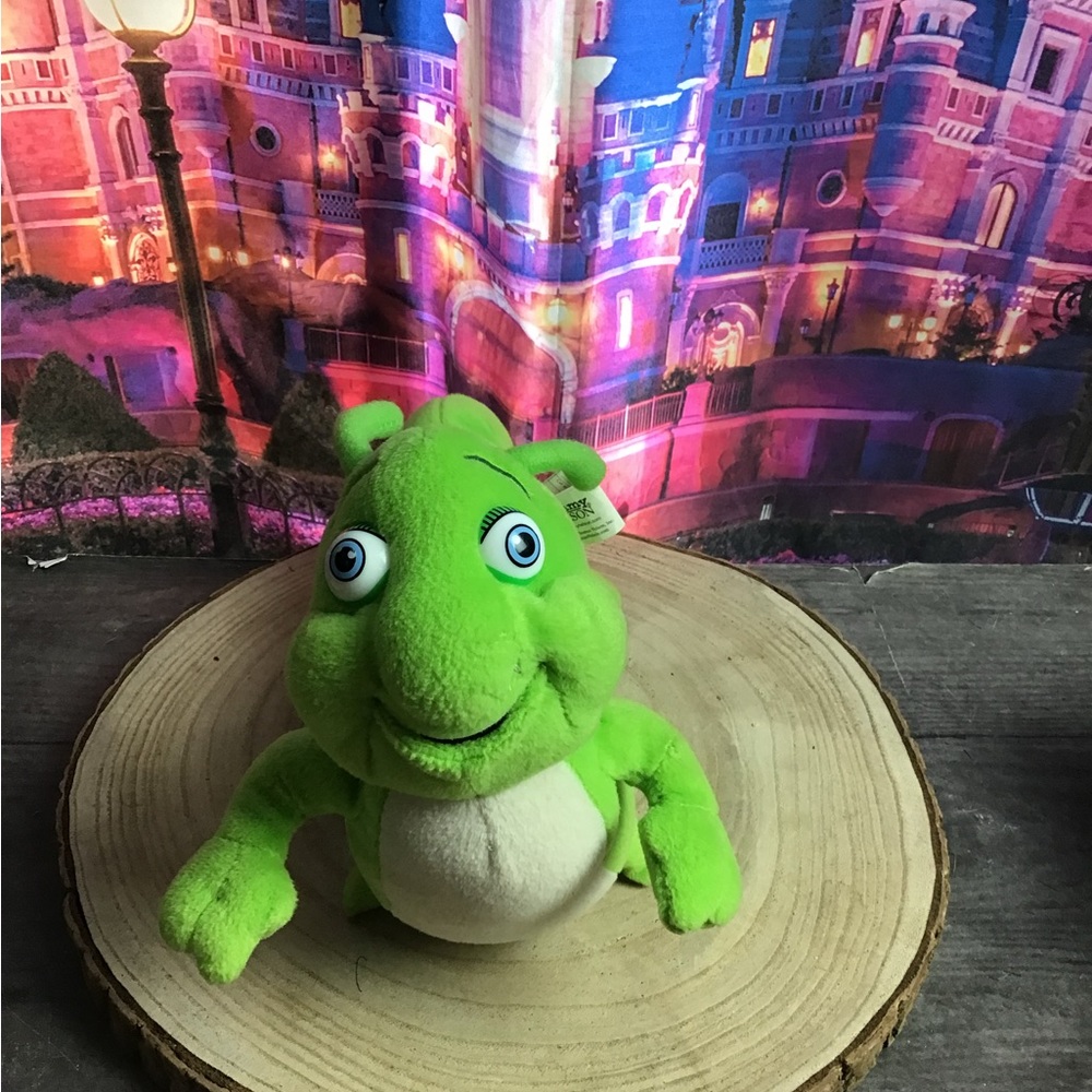 Thomas Nelson green and white caterpillar plush